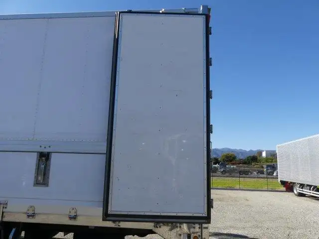 平成29年09月中古大型冷凍バン・ウィングいすゞギガの画像34