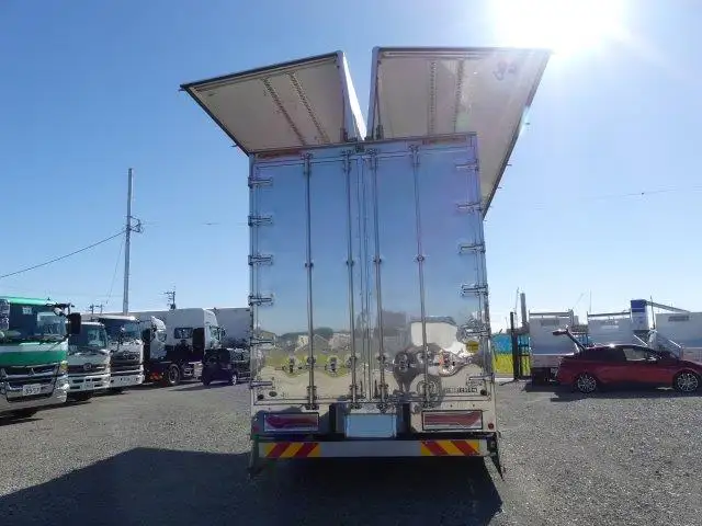 平成29年09月中古大型冷凍バン・ウィングいすゞギガの画像39