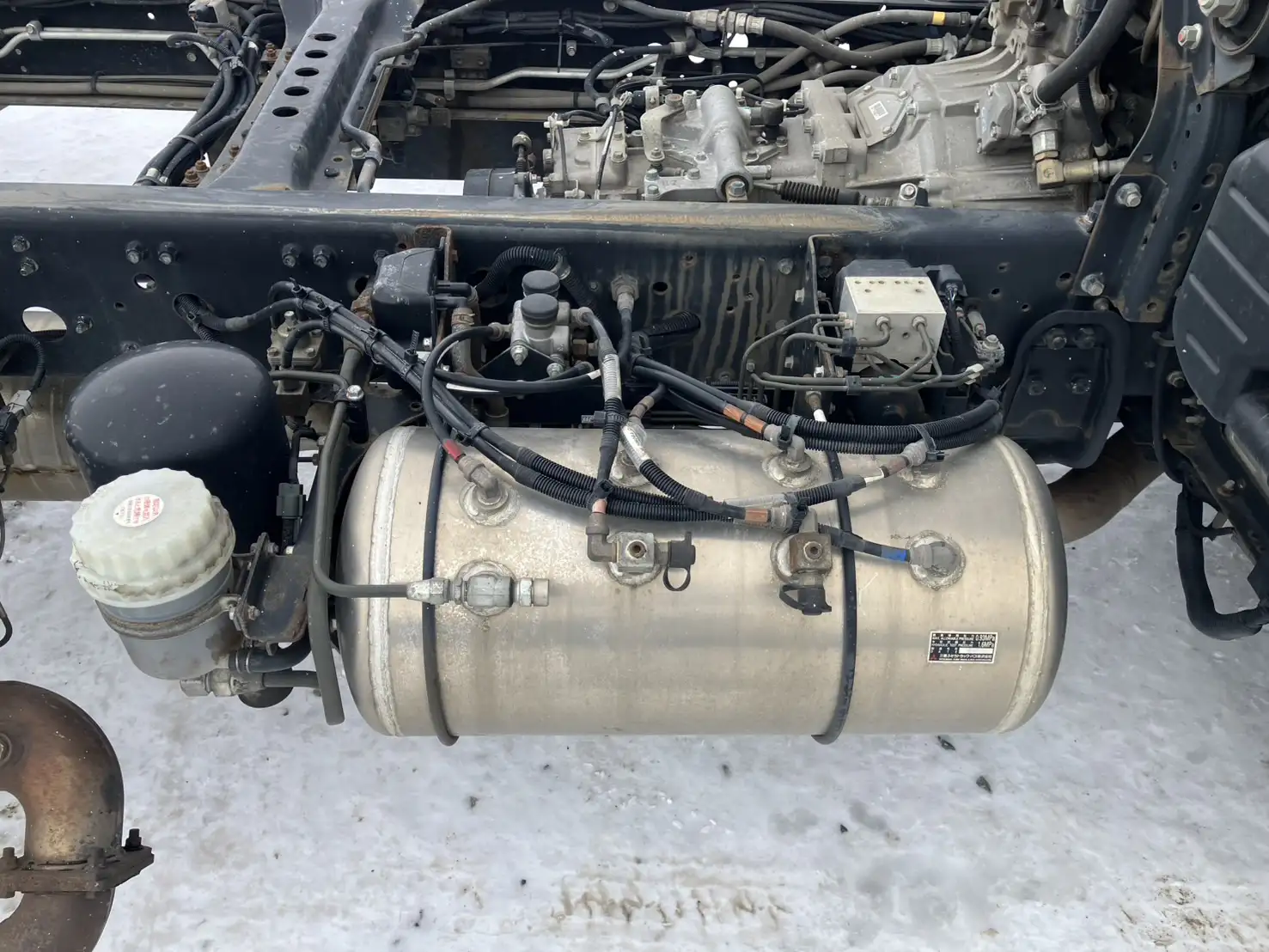 R1年 三菱 4tキャブ付シャシ リアエアサス 元6200ワイドウイング MT 距離:415,000㎞の画像13