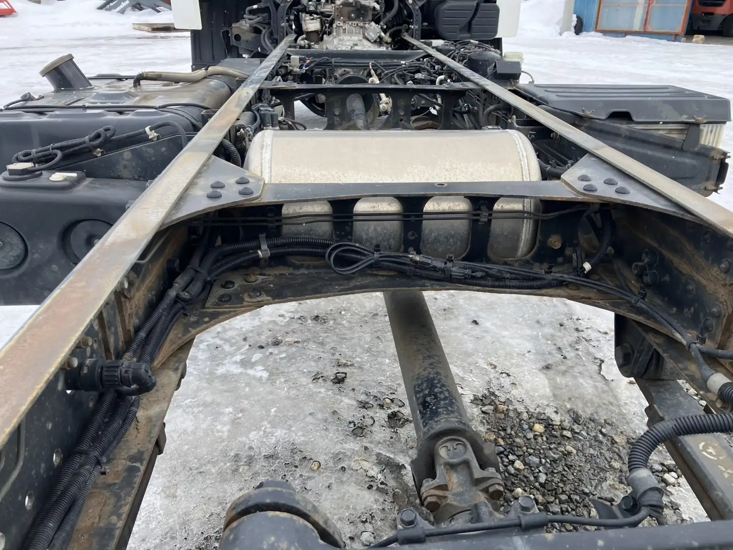 R1年 三菱 4tキャブ付シャシ リアエアサス 元6200ワイドウイング MT 距離:415,000㎞の画像16