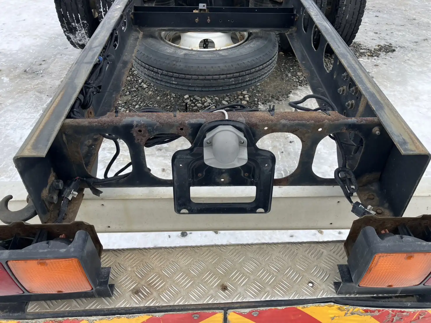 R1年 三菱 4tキャブ付シャシ リアエアサス 元6200ワイドウイング MT 距離:415,000㎞の画像19