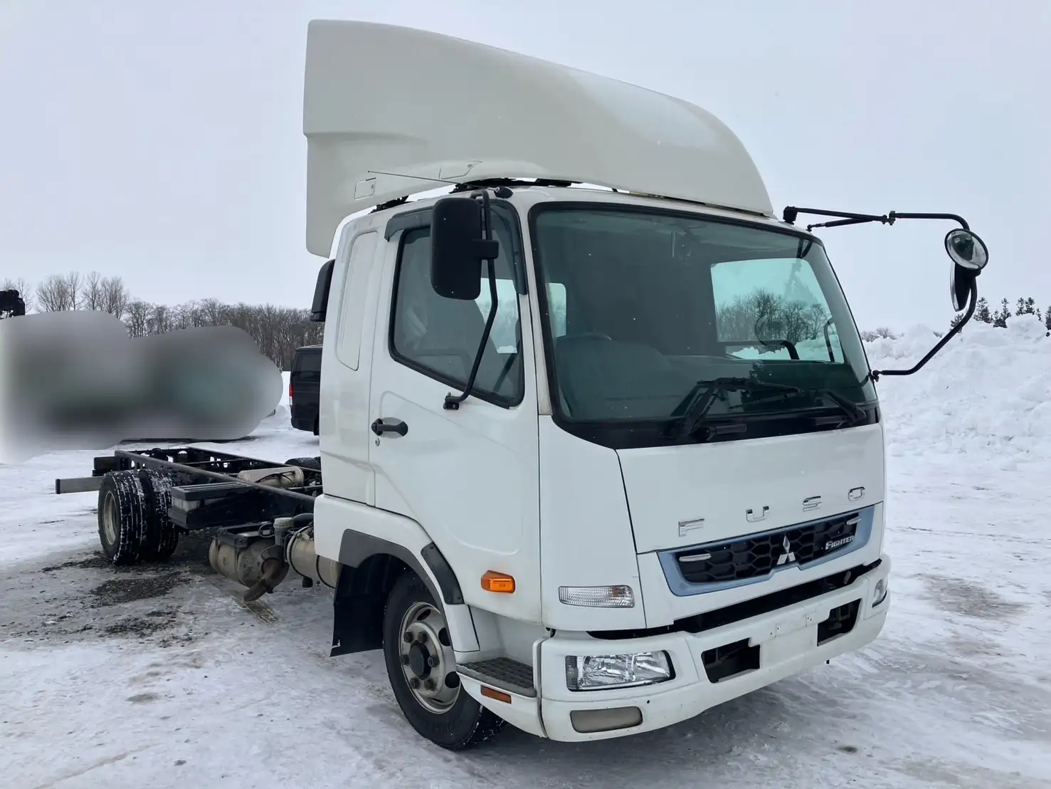 R1年 三菱 4tキャブ付シャシ リアエアサス 元6200ワイドウイング MT 距離:415,000㎞の画像3