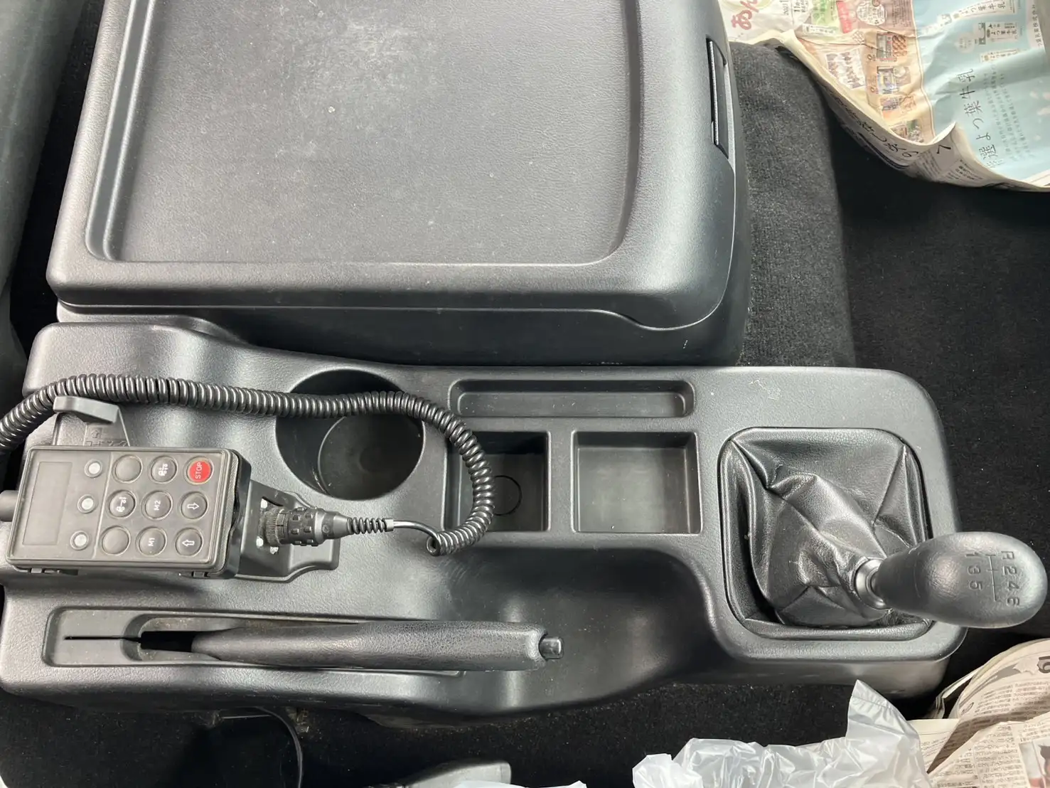 R1年 三菱 4tキャブ付シャシ リアエアサス 元6200ワイドウイング MT 距離:415,000㎞の画像26