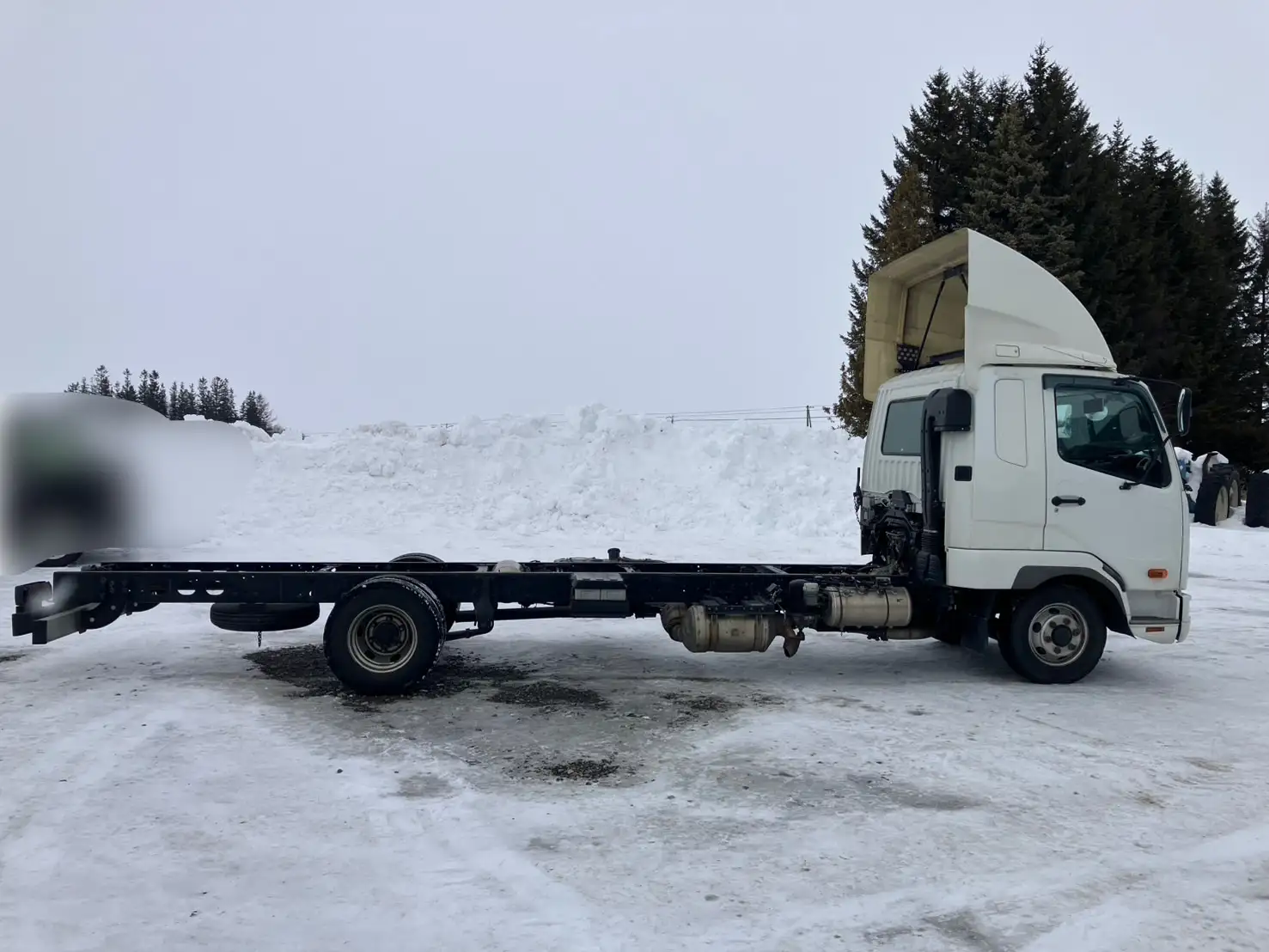 R1年 三菱 4tキャブ付シャシ リアエアサス 元6200ワイドウイング MT 距離:415,000㎞の画像4