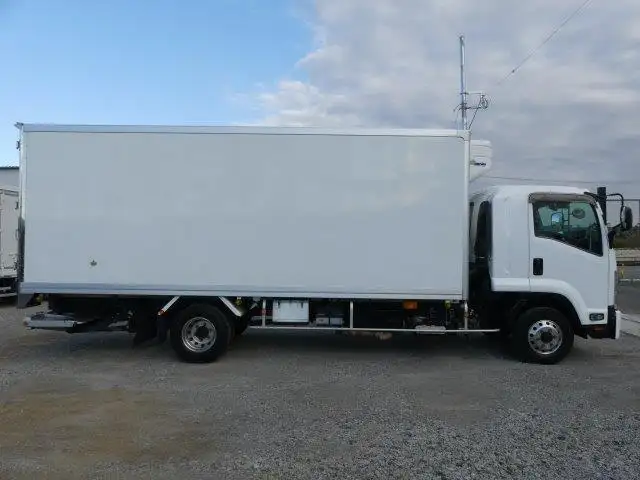 令和01年/平成31年08月中古中型冷凍バン・ウィングいすゞフォワードの画像8