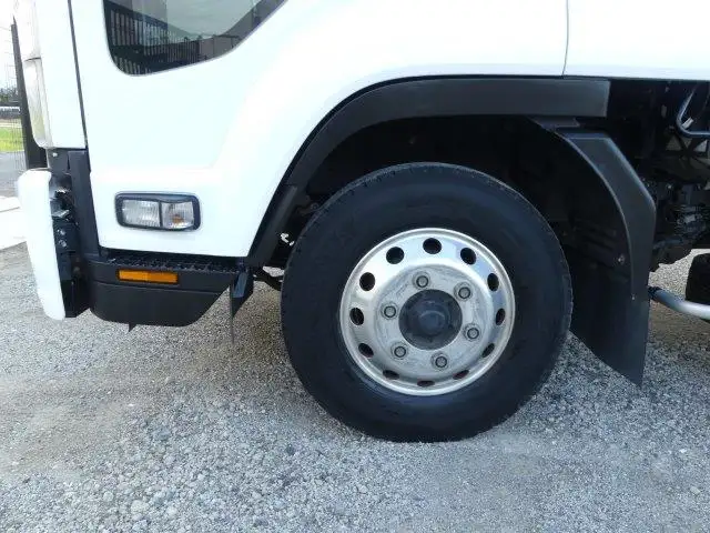 令和01年/平成31年08月中古中型冷凍バン・ウィングいすゞフォワードの画像9