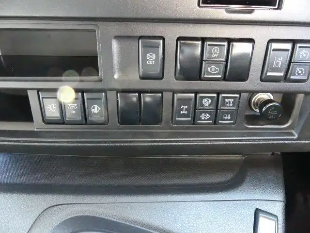 令和01年/平成31年03月中古大型アルミバン・ウィングいすゞギガの画像38