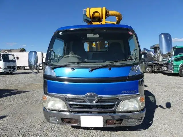 平成22年06月中古小型ミキサー車・高所作業車・その他特装車日野デュトロの画像2