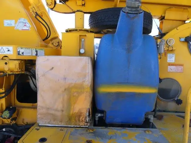 平成22年06月中古小型ミキサー車・高所作業車・その他特装車日野デュトロの画像17