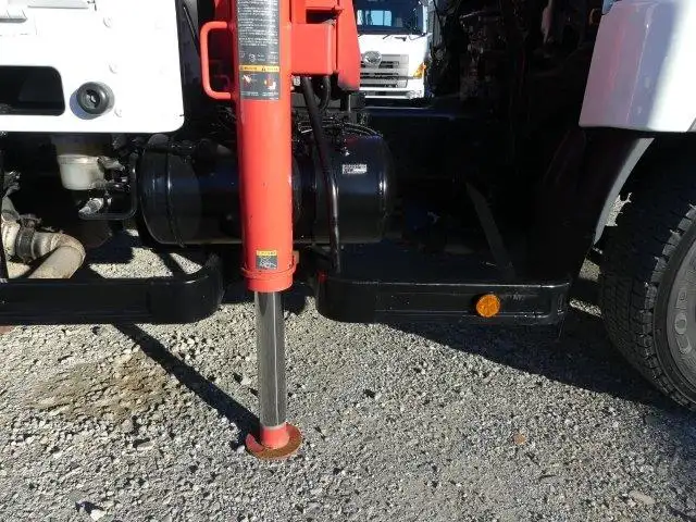 平成24年08月中古中型クレーン付三菱ふそうファイターの画像14