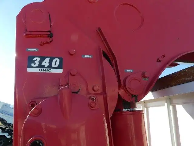 平成24年08月中古中型クレーン付三菱ふそうファイターの画像15