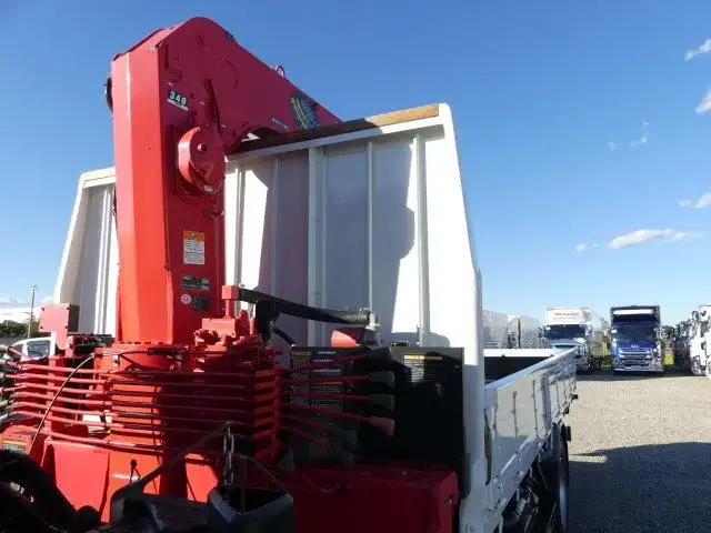 平成24年08月中古中型クレーン付三菱ふそうファイターの画像18