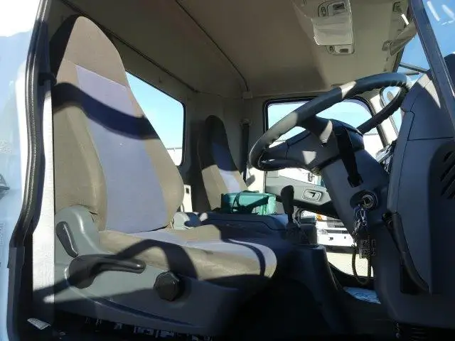 平成24年08月中古中型クレーン付三菱ふそうファイターの画像32