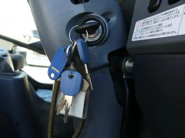 平成24年08月中古中型クレーン付三菱ふそうファイターの画像43