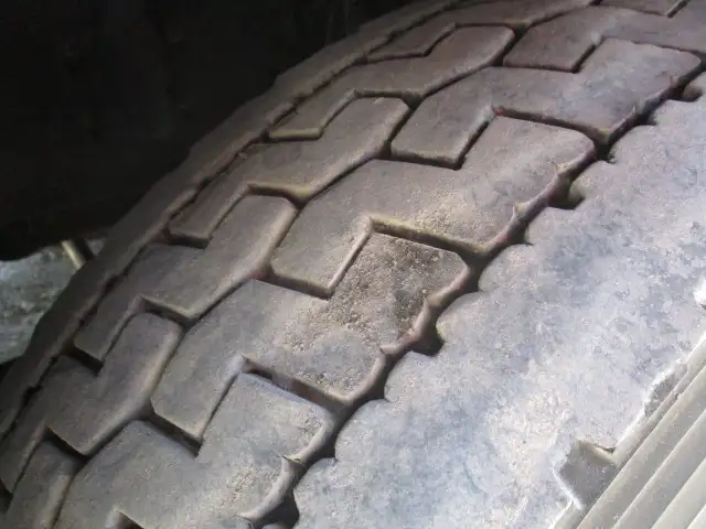 令和04年02月中古大型トラクタヘッド日産UDクオンの画像12