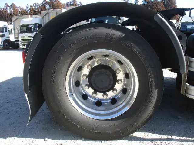 令和04年02月中古大型トラクタヘッド日産UDクオンの画像13