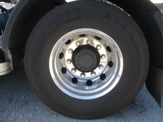 令和04年02月中古大型トラクタヘッド日産UDクオンの画像15