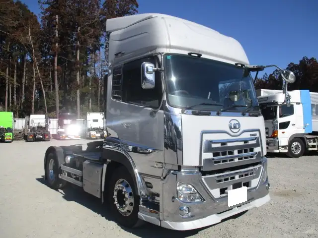 令和04年02月中古大型トラクタヘッド日産UDクオンの画像3