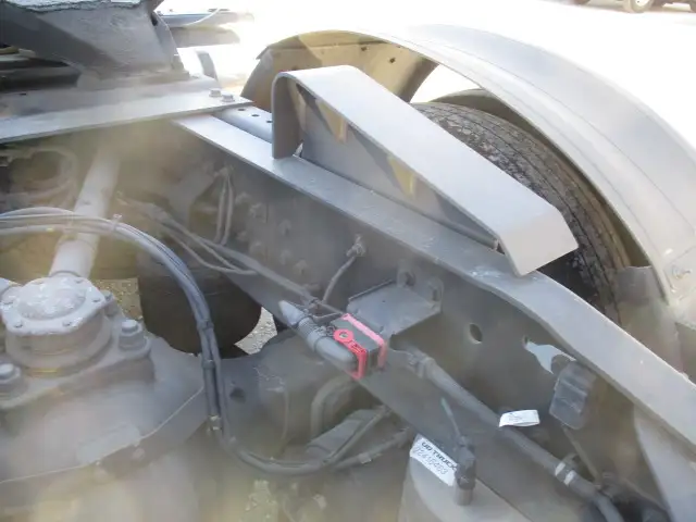 令和04年02月中古大型トラクタヘッド日産UDクオンの画像24