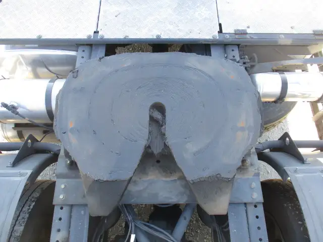 令和04年02月中古大型トラクタヘッド日産UDクオンの画像28