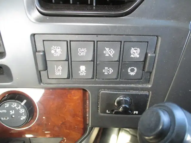 令和04年02月中古大型トラクタヘッド日産UDクオンの画像42