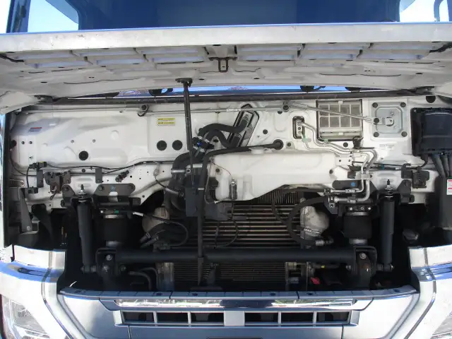 令和04年02月中古大型トラクタヘッド日産UDクオンの画像53