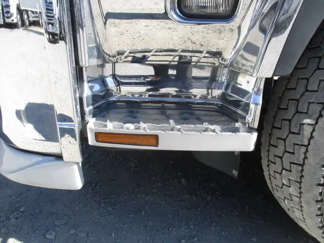 令和04年02月中古大型トラクタヘッド日産UDクオンの画像60