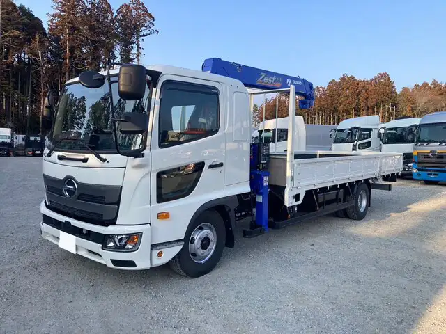 令和06年01月中古中型クレーン付日野レンジャーの画像1