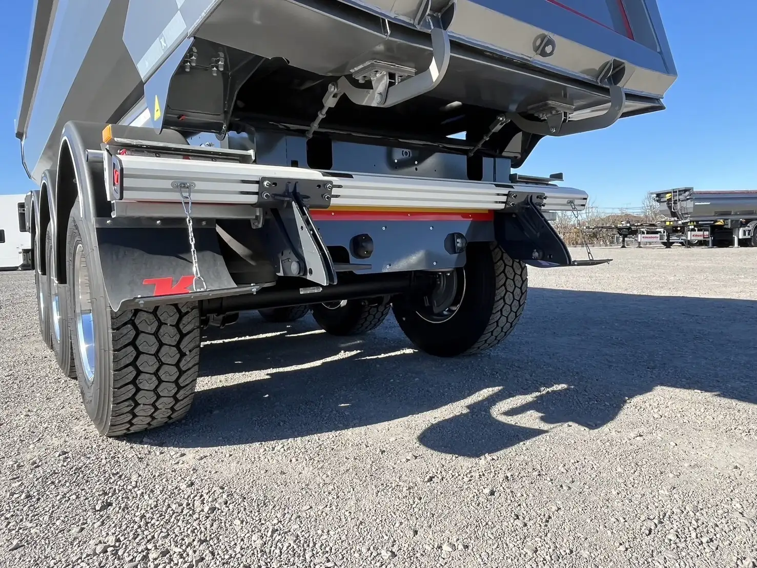 【登録済未使用車】ケスボーラー 3軸土砂ダンプトレーラ エアサス リフトアクスル スーパーシングルの画像14