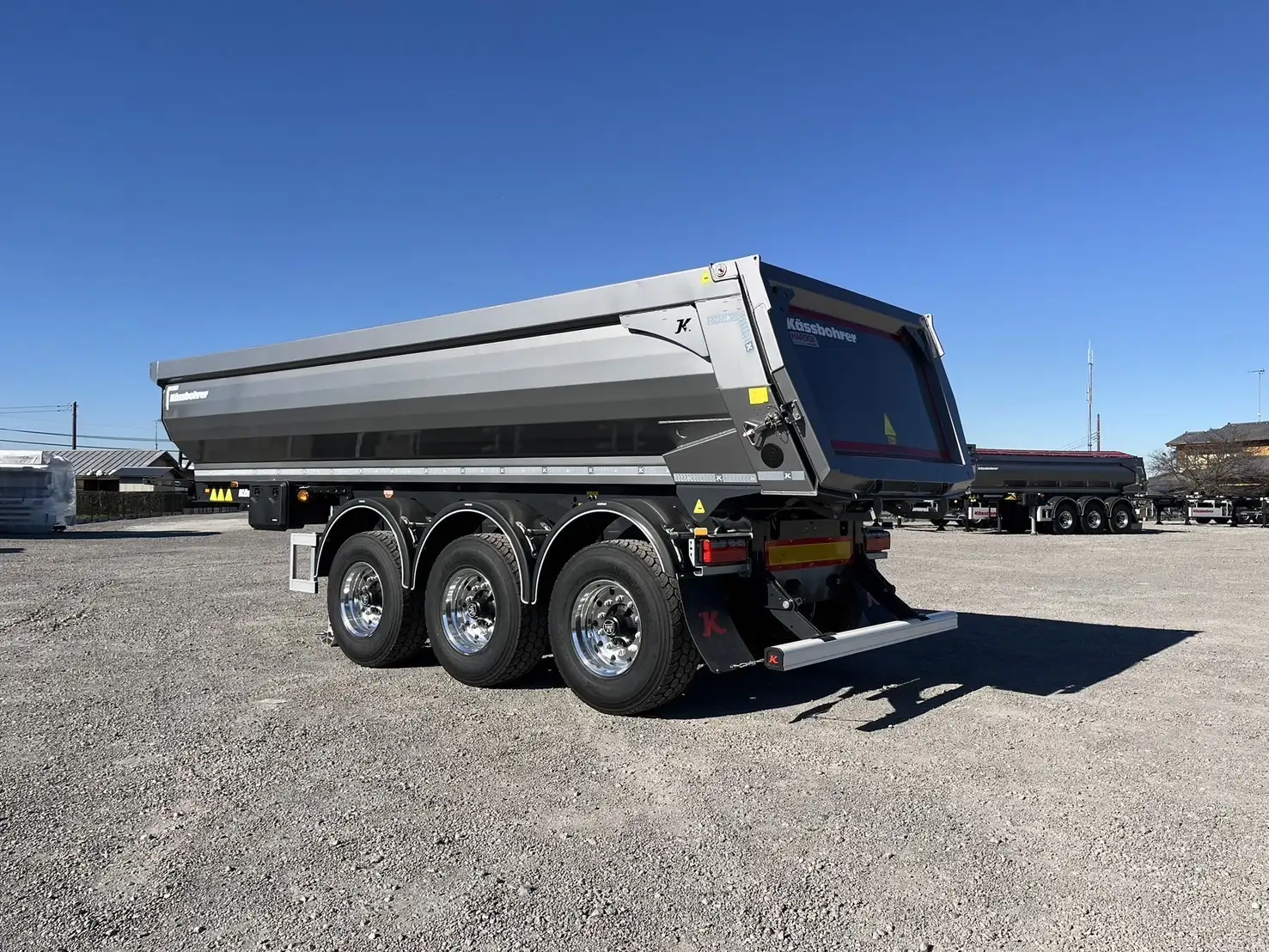 【登録済未使用車】ケスボーラー 3軸土砂ダンプトレーラ エアサス リフトアクスル スーパーシングルの画像3