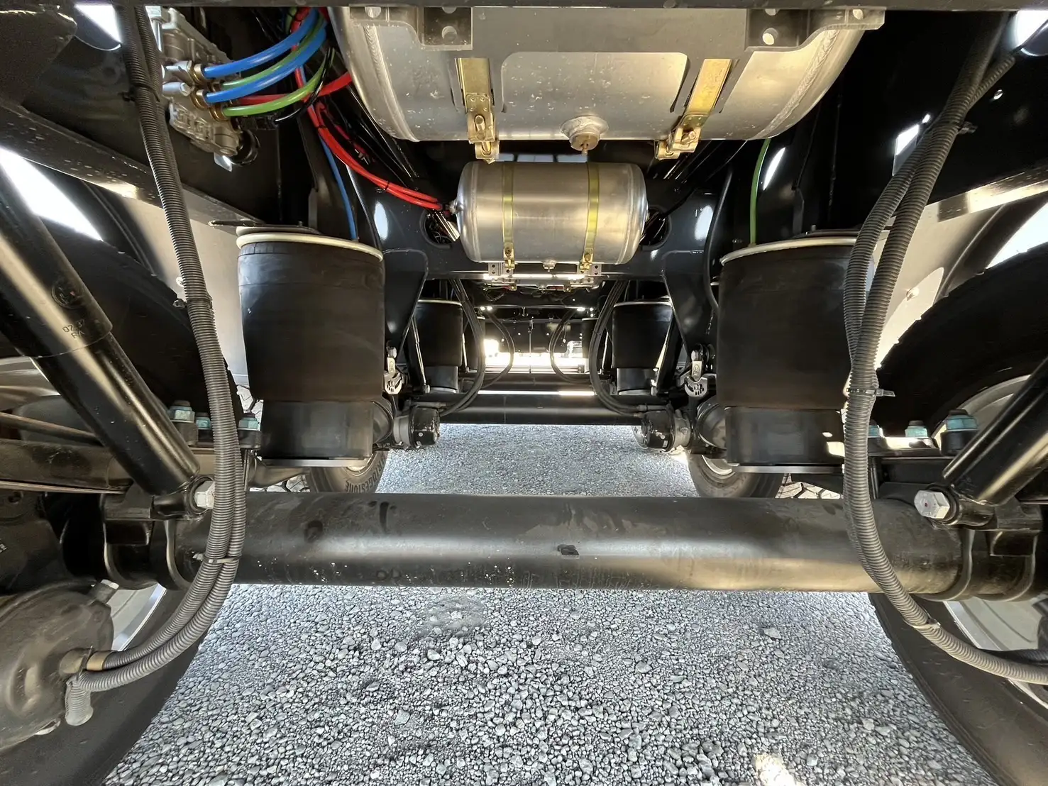 【登録済未使用車】ケスボーラー 3軸土砂ダンプトレーラ エアサス リフトアクスル スーパーシングルの画像21