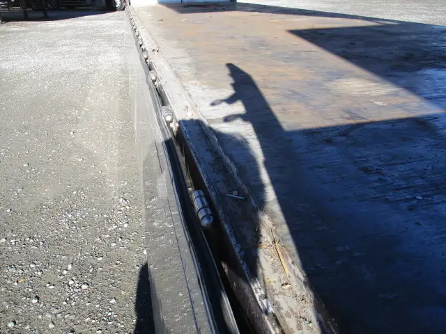 車検付(R7.5)平成17年 フルハーフ 13M段付ウイングトレーラ 2軸リーフサス 積載:19,400kg 第五輪:9,390kg以上 床:鉄板の画像52