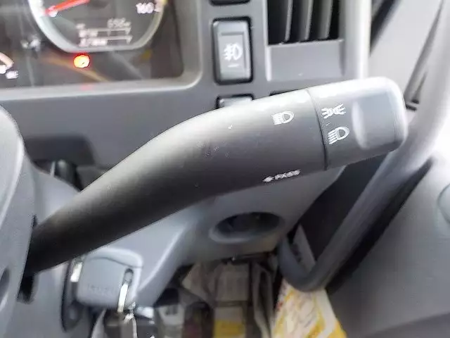 平成30年09月中古中型いすゞいすゞの画像31