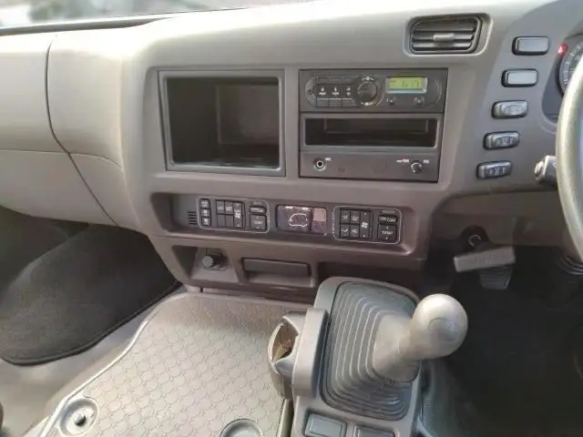 平成27年09月中古中型バス三菱ふそうローザの画像5