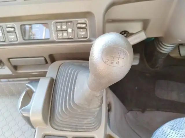 平成27年09月中古中型バス三菱ふそうローザの画像8