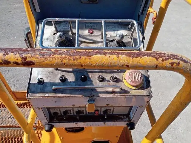 平成20年11月中古小型ミキサー車・高所作業車・その他特装車日野デュトロの画像28