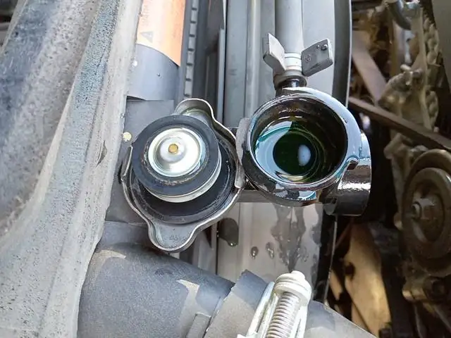 平成20年08月中古小型ミキサー車・高所作業車・その他特装車いすゞエルフの画像39