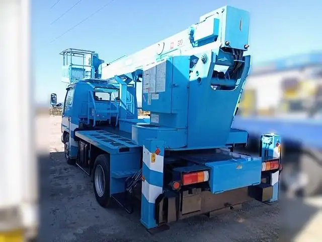 平成20年08月中古小型ミキサー車・高所作業車・その他特装車いすゞエルフの画像5