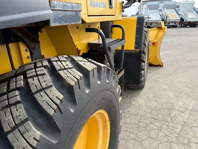 汎用サイドエッジ交換済【車検=R9年1月迄】　H26年　コマツWA150-6　タイヤショベル　マルチブレード油圧ワンタッチ　スパイクタイヤ　アワー2817H  トラクションコントロール付の画像32