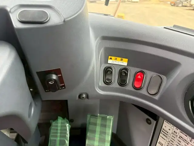 汎用サイドエッジ交換済【車検=R9年1月迄】　H26年　コマツWA150-6　タイヤショベル　マルチブレード油圧ワンタッチ　スパイクタイヤ　アワー2817H  トラクションコントロール付の画像45