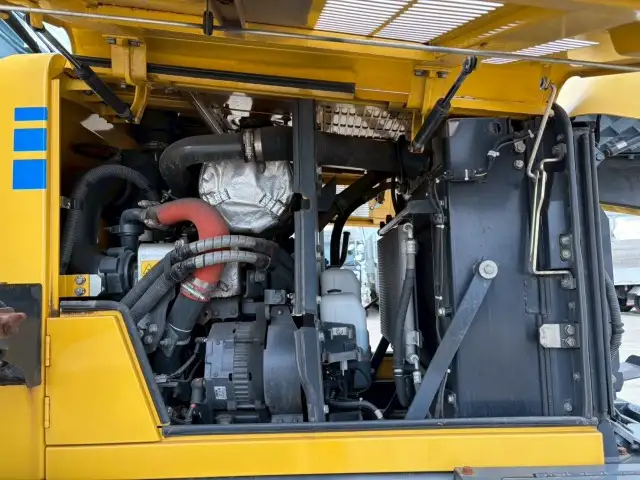 汎用サイドエッジ交換済【車検=R9年1月迄】　H26年　コマツWA150-6　タイヤショベル　マルチブレード油圧ワンタッチ　スパイクタイヤ　アワー2817H  トラクションコントロール付の画像56