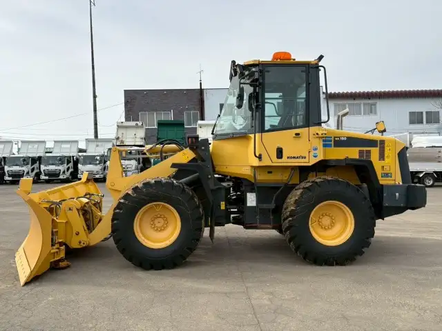 汎用サイドエッジ交換済【車検=R9年1月迄】　H26年　コマツWA150-6　タイヤショベル　マルチブレード油圧ワンタッチ　スパイクタイヤ　アワー2817H  トラクションコントロール付の画像8