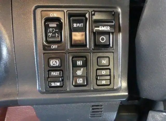 令和01年/平成31年09月中古中型アルミバン・ウィング日野レンジャーの画像38