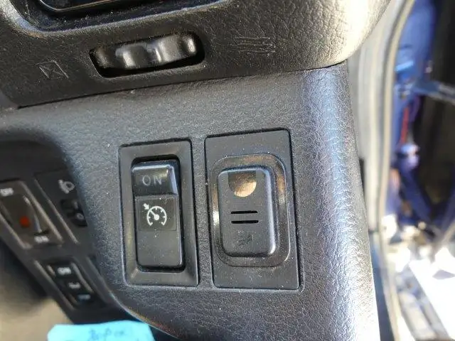 【神奈川県厚木市保管】平成27年 日野 増トン ウィング 走行:664,000km 積載:4,450kg MTの画像44