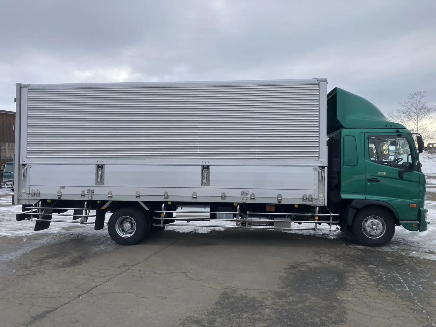 令和03年03月中古増トンアルミバン・ウィング日野レンジャーの画像4