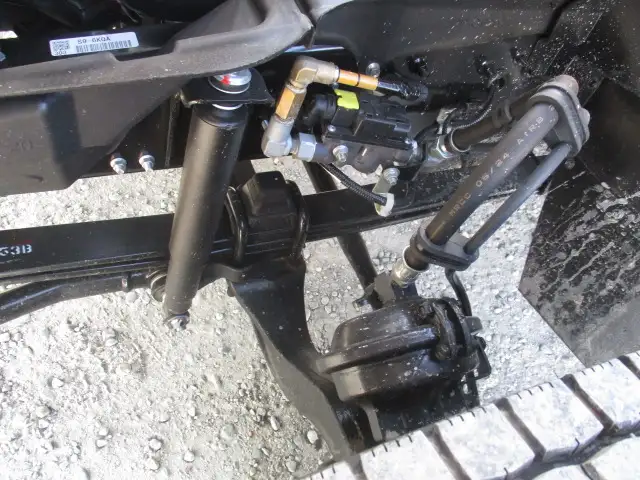 ★未使用車★　R6　三菱　4tアルミ平ボデー　6200ワイド　220馬力　MT　東洋ボデー　融雪仕様　３方開　の画像15