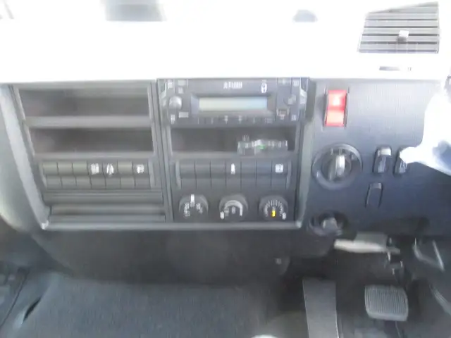 ★未使用車★　R6　三菱　4tアルミ平ボデー　6200ワイド　220馬力　MT　東洋ボデー　融雪仕様　３方開　の画像36