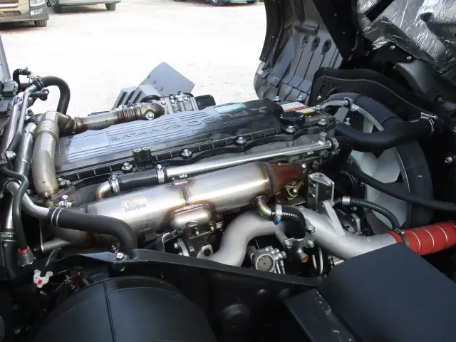 ★未使用車★　R6　三菱　4tアルミ平ボデー　6200ワイド　220馬力　MT　東洋ボデー　融雪仕様　３方開　の画像47