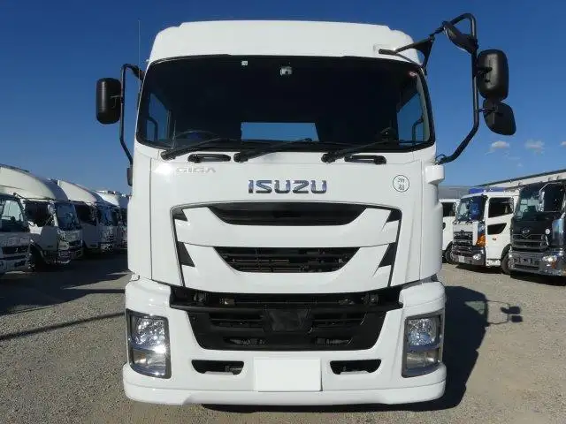 平成28年12月中古大型トラクタヘッドいすゞギガの画像2