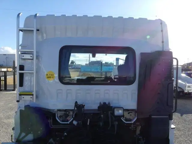 平成28年12月中古大型トラクタヘッドいすゞギガの画像19